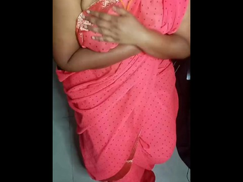 Witness SilkuSmita2019's sensational video of her brit Indian MUMMY Panna Amma - the Elderlycorrect Paalik