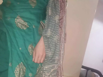 Aj mode nahi tha andhr nahi dala.