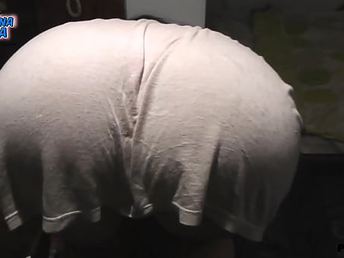Ultra Round Ass Teenie with her dress inside her ass. Nice cameltoe in tight leggi