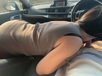 Super-cute schoolgirl gives her highly first-ever blow-job in a car parking - flawless bootie in public!