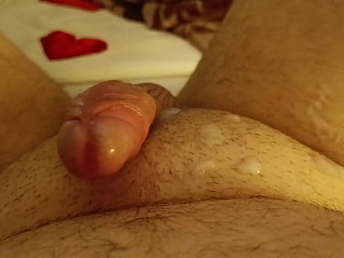 close-up gargling dick and hand-job for jizm