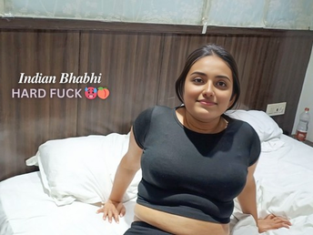 Kingxhuv, a catch Indian Bhabhi, gives Devar a helping forearm encircling her taut honeypot