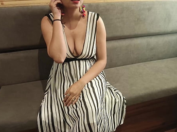 Saali's Fleshiness body tempt Jija Ji to rail rock hard & deep in Hindi audio