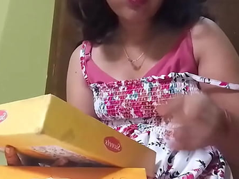 Hot Desi village girl flaunts her intrude be expeditious for Desi movie lovers to bull go away from