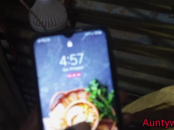 Desi hottie Ganda Land likes a molten hump sesh anent HD