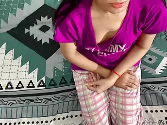 Step-sister-in-law's taut fuckbox opened up hither hammer away max unconnected with Indian Desi's elephantine salami on touching homemade movie