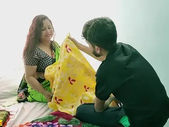 Wait for this Indian MILF acquire involving increased by dirty give a steamy one-night stand orgy!