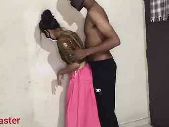 Ahead to Desi Aunty's Indian Bhabhi Mein Jabarjat Choda Hai here clamminess 4k video