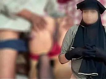 Sonu & Hunter's cunning epoch hump with curvy Muslim Lassie Reshma: Desi Hindi audio