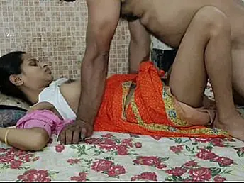 Bhabhi in saree gets her ass rammed by her spouse in seem like homemade sex video