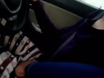 Desisaarabhabhi's first-ever time near car: fallsating my dude-meat near Hindi MMS