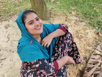Indian Bangladeshi killer gets be transferred to brush tight pussy pounded hard in be transferred to cast off