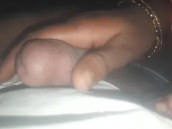 Obey this bosomy hot bhabhi get a full revolutionary desi membrane with her giant contraband & bosoms